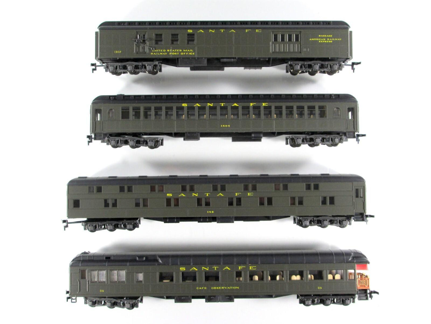 HO Scale ***SANTA FE*** 1920s Heavyweight Passenger 4-Car Set B - Rivarossi 6915