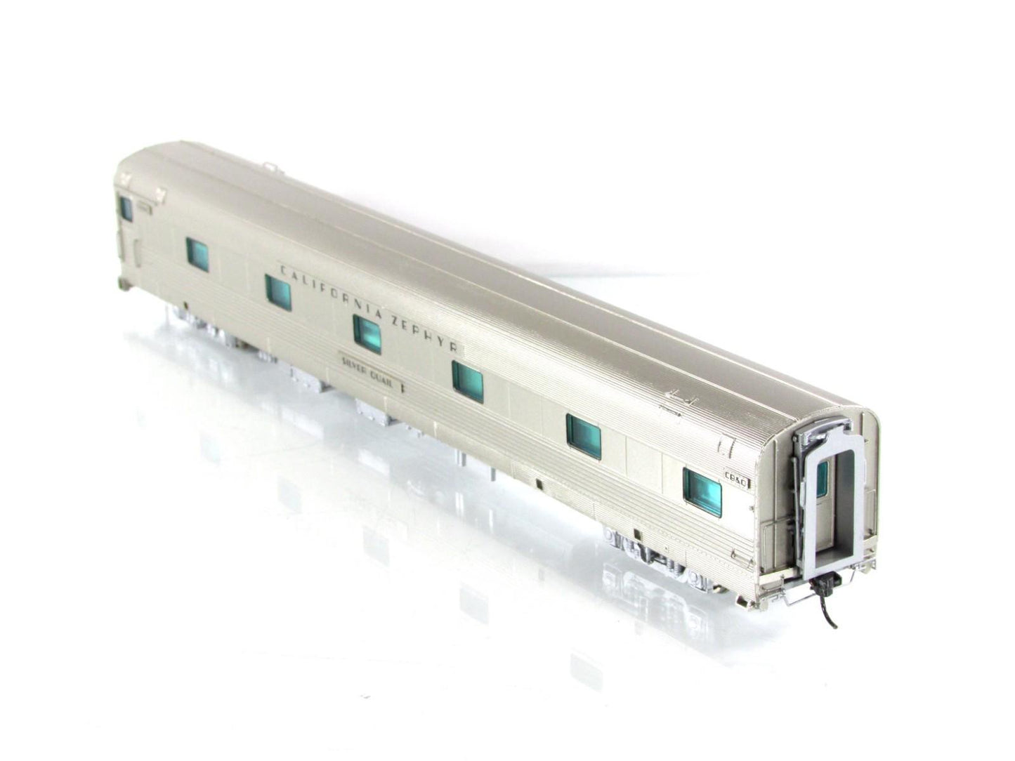 HO Scale ***CB&Q CA ZEPHYR*** SILVER QUAIL Sleeper #451 - Broadway 1522, Lighted