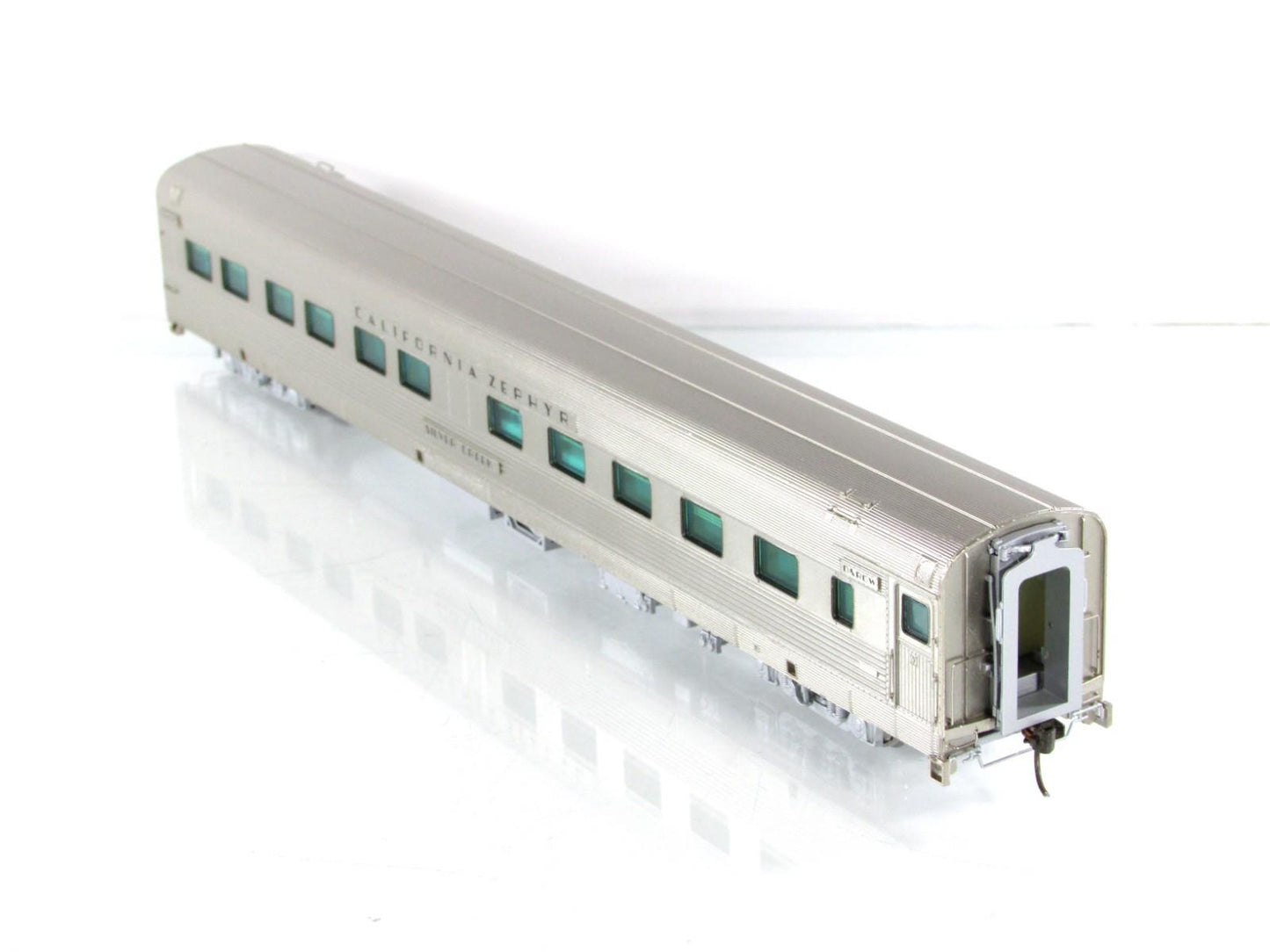 HO Scale ***DRGW CA ZEPHYR*** SILVER CREEK Sleeper 1133 --Broadway 1512, Lighted