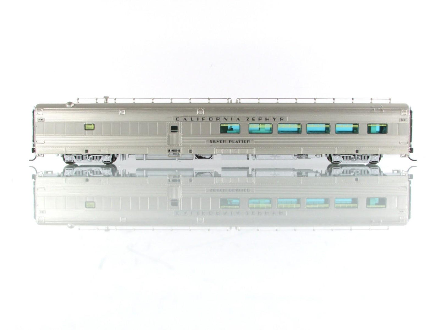 HO Scale **WP CA ZEPHYR** SILVER PLATTER Dining Car #842 - Broadway 528, Lighted