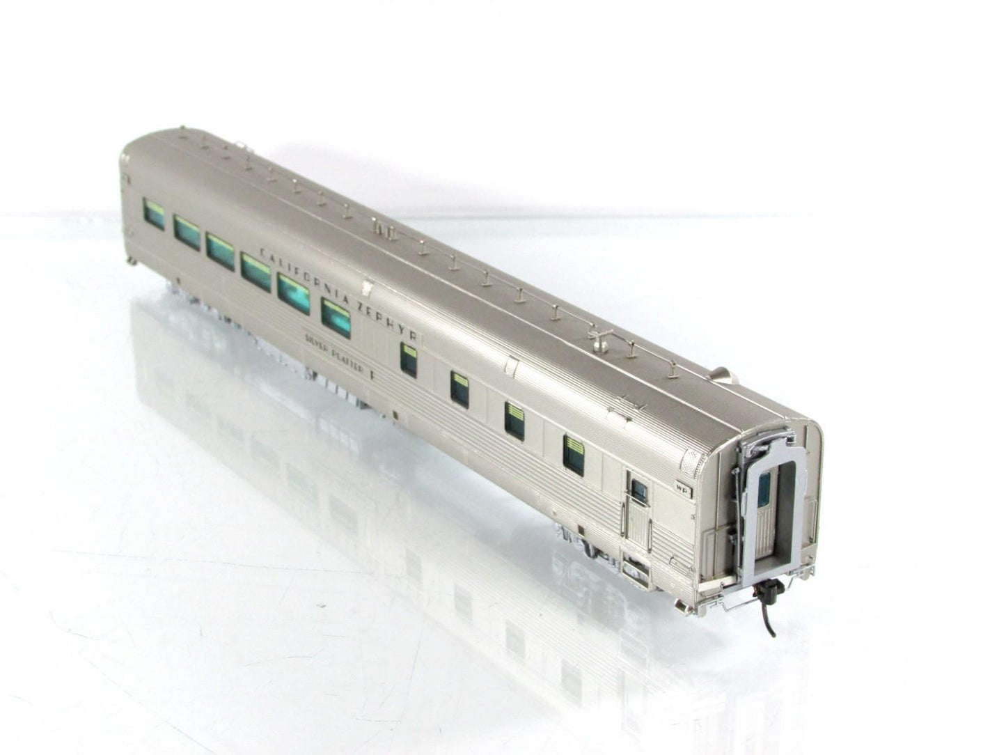 HO Scale **WP CA ZEPHYR** SILVER PLATTER Dining Car #842 - Broadway 528, Lighted
