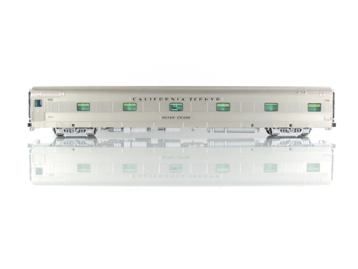 HO Scale ***WP CA ZEPHYR*** SILVER CRANE Sleeper #851 ---- Broadway 533, Lighted