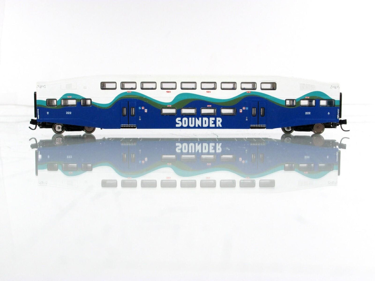 N Scale **SEATTLE SOUNDER** Bombardier Commuter Coach Car #222 - Athearn 10163