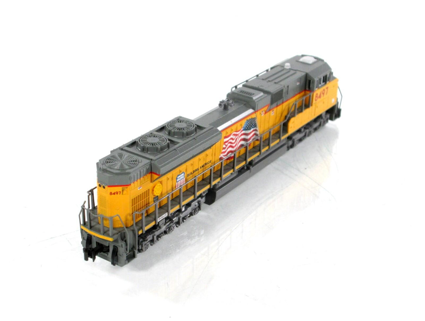 N Scale ***UNION PACIFIC*** SD70ACe, US Flag #8497 - Kato 176-8438, DCC LokSound