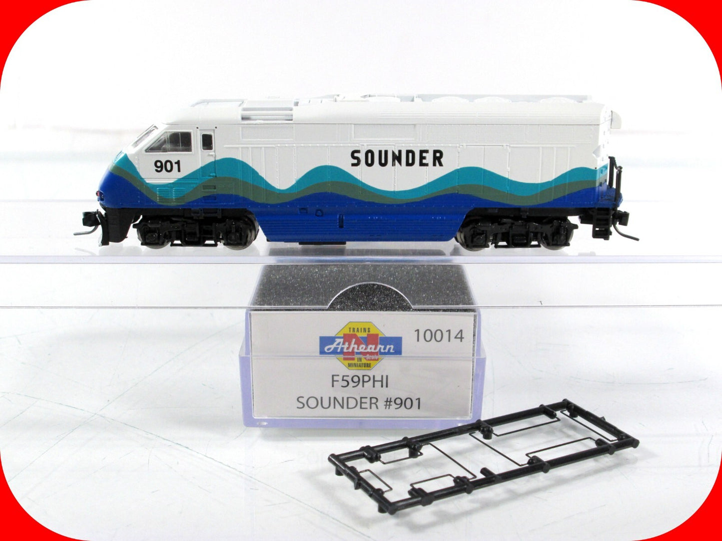 N Scale ***SEATTLE SOUNDER*** Bombardier F59PHI Locomotive #901 -- Athearn 10014
