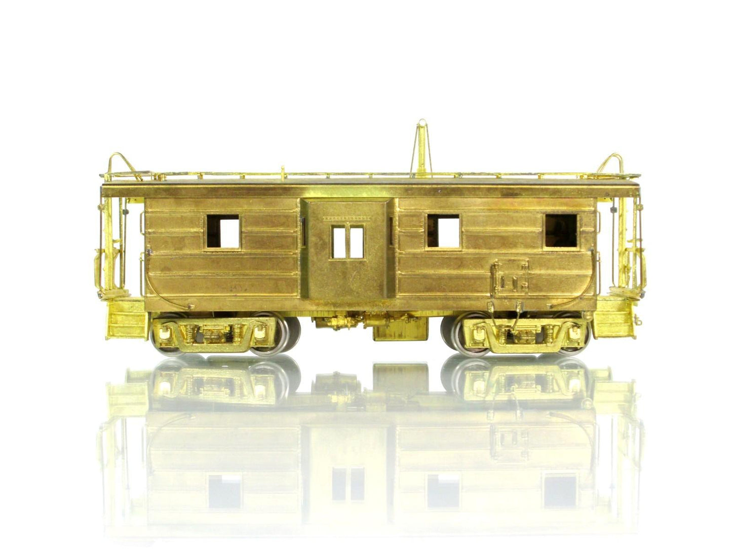 HO Scale BRASS ***Milwaukee Road*** Bay Window Caboose - Overland OMI-1185, Ajin