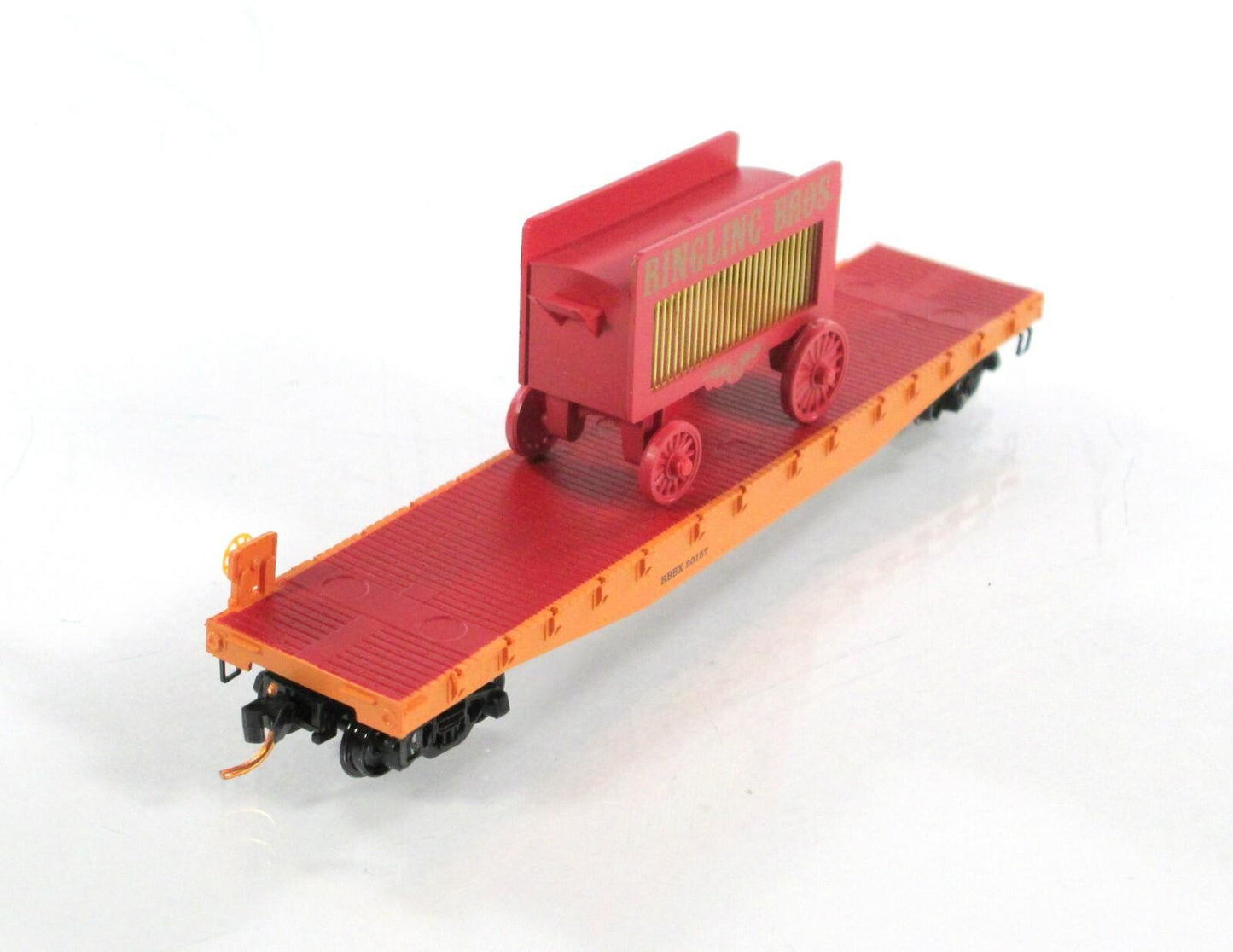 N Scale **RINGLING Bros** Circus Wagon on Flat Car #20157 -Micro Trains 04500372