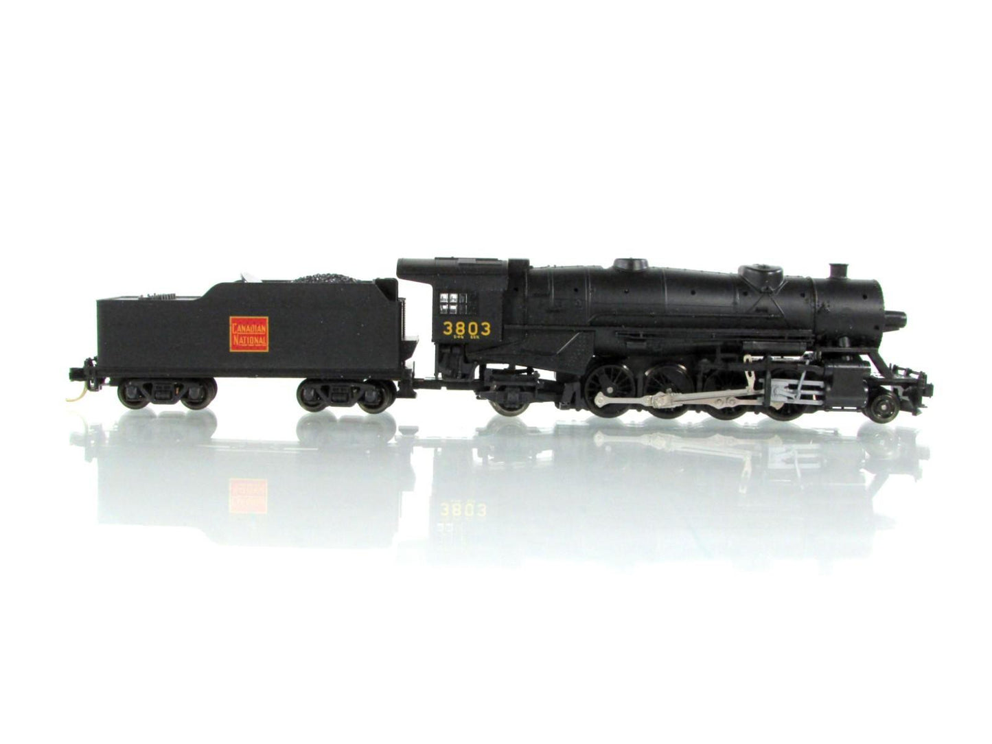 N Scale ***CANADIAN NATIONAL*** Heavy Mikado 2-8-2 Steamer #3803 - Kato 126-0104