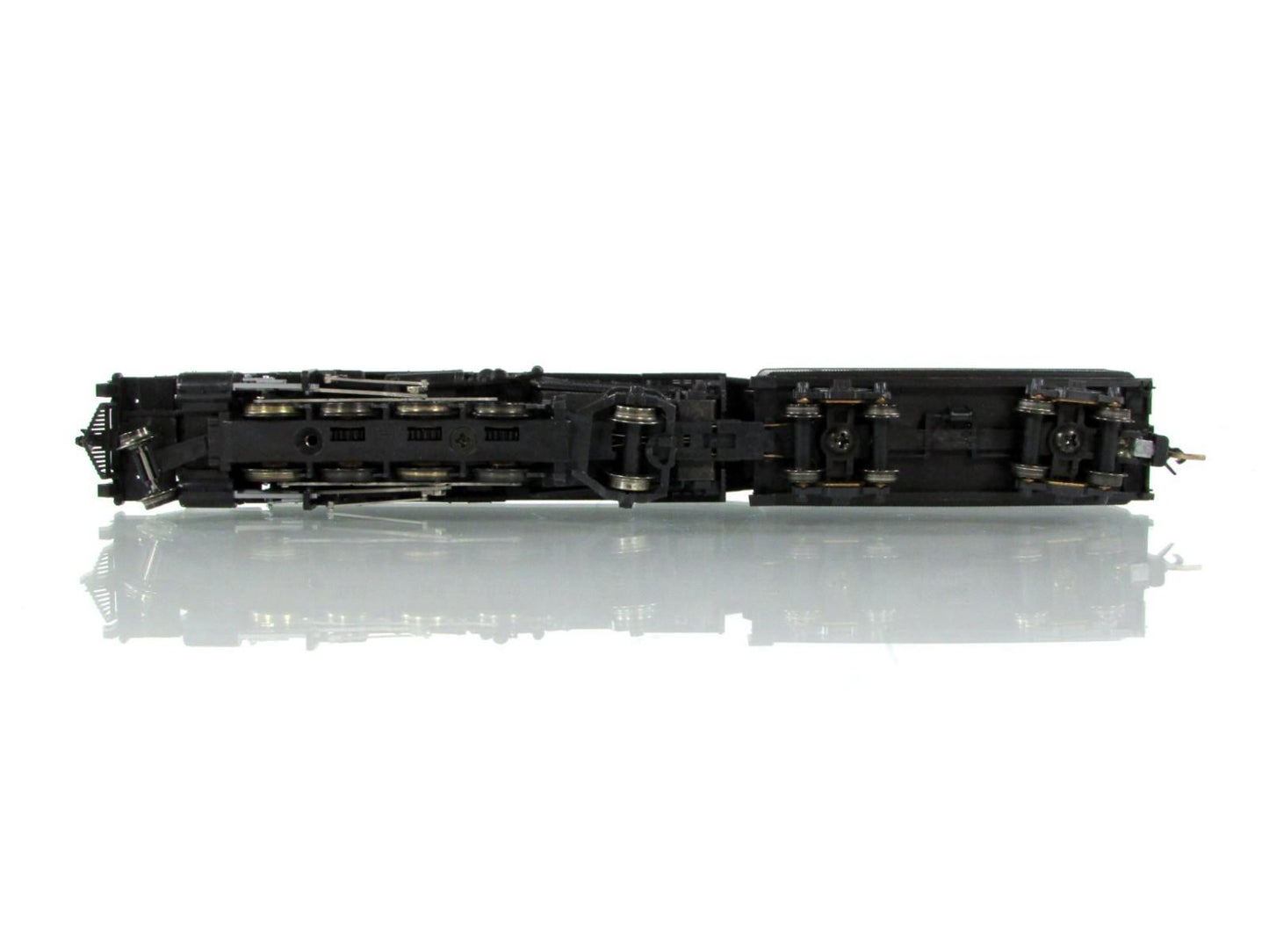 N Scale ***CANADIAN NATIONAL*** Heavy Mikado 2-8-2 Steamer #3803 - Kato 126-0104
