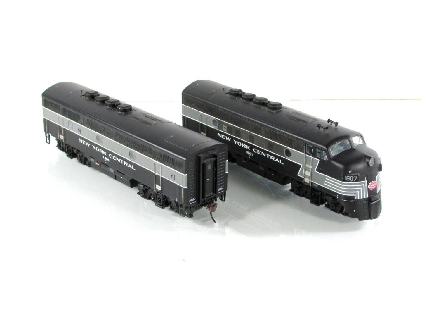 HO Scale ***NEW YORK CENTRAL*** F3A-F3B Locomotives - Athearn OG2500A, DCC Sound