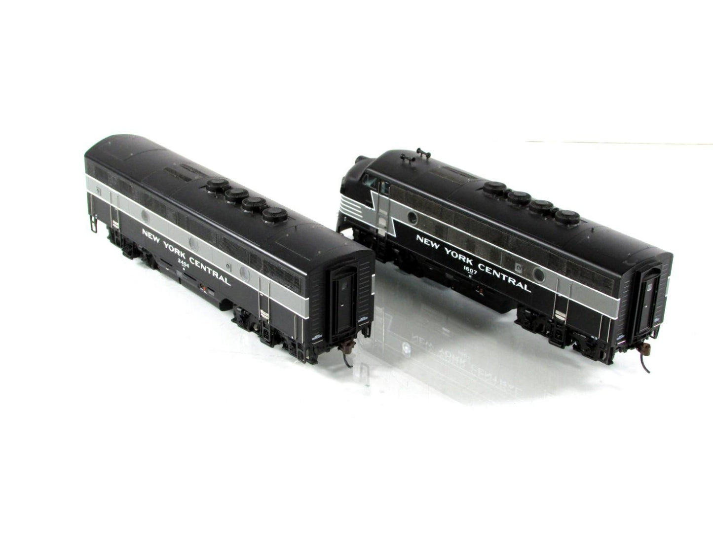 HO Scale ***NEW YORK CENTRAL*** F3A-F3B Locomotives - Athearn OG2500A, DCC Sound