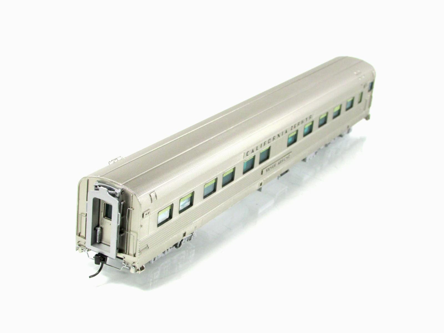 HO Scale ***WP CA ZEPHYR*** SILVER ARROYO Sleeper #861 --- Broadway 529, Lighted