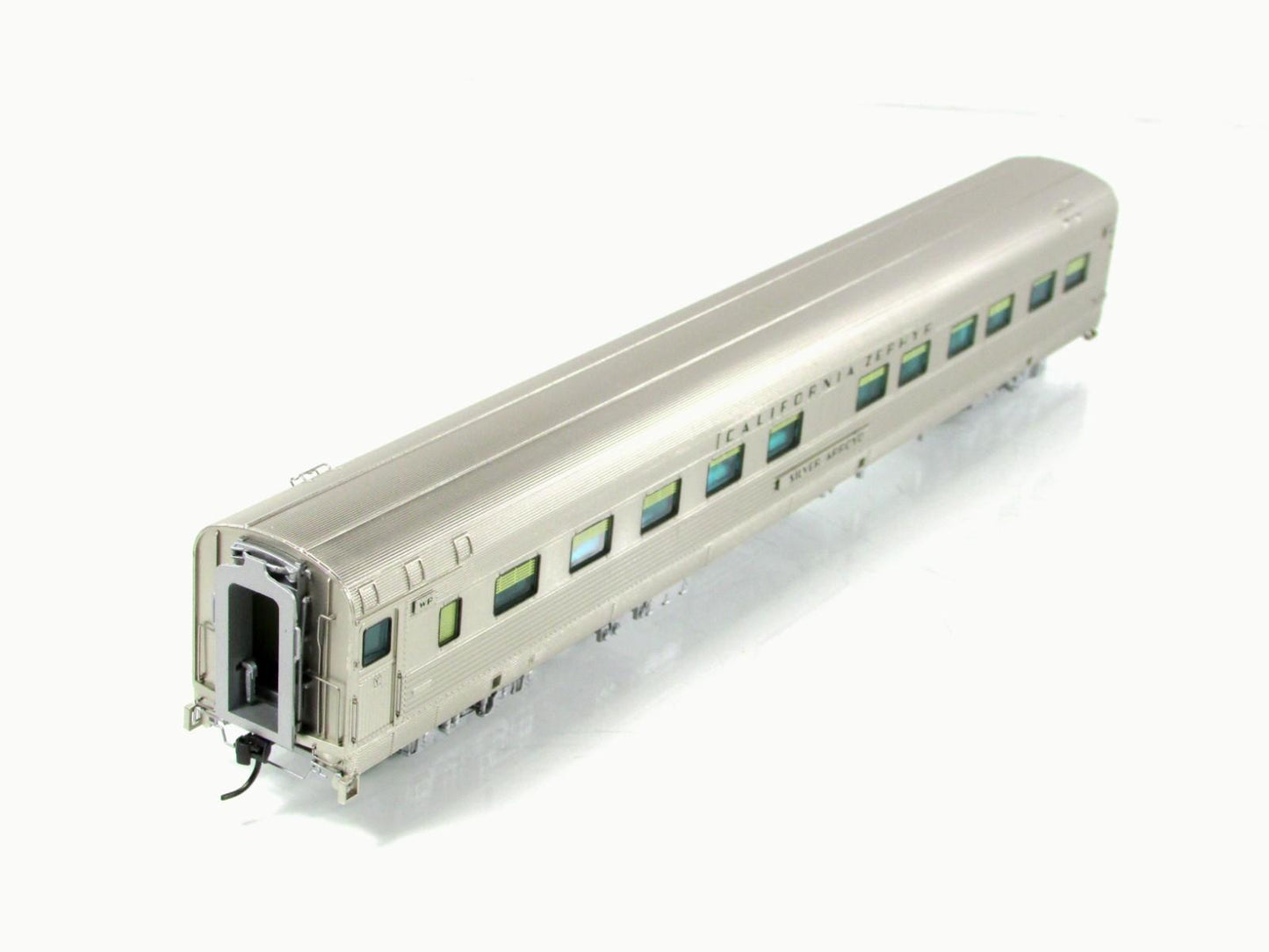HO Scale ***WP CA ZEPHYR*** SILVER ARROYO Sleeper #861 --- Broadway 529, Lighted