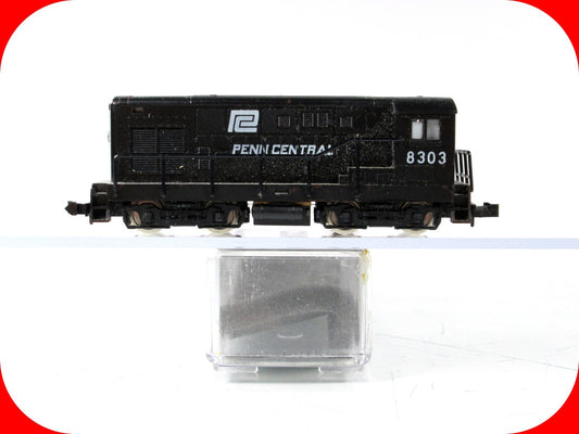 N Scale ***PENN CENTRAL*** FM H12-44 Diesel Switcher Locomotive, PC 8303 -- Trix