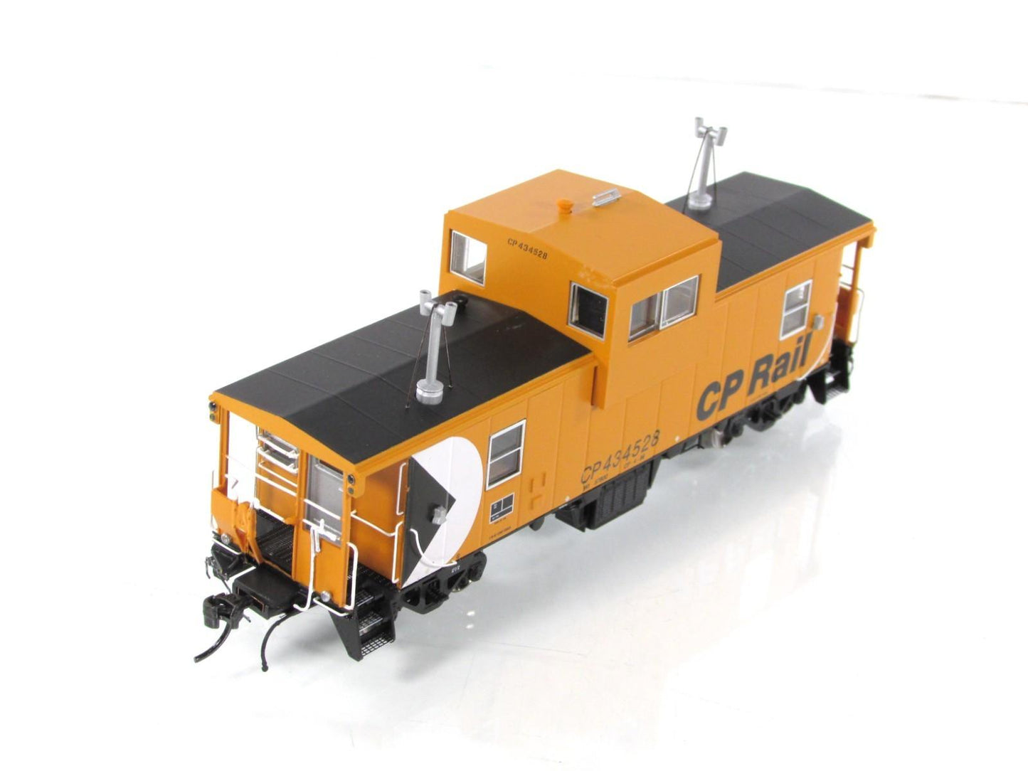 HO Scale **CANADIAN PACIFIC** Wide-Vision Caboose #434528 -Rapido 110112 *Lights
