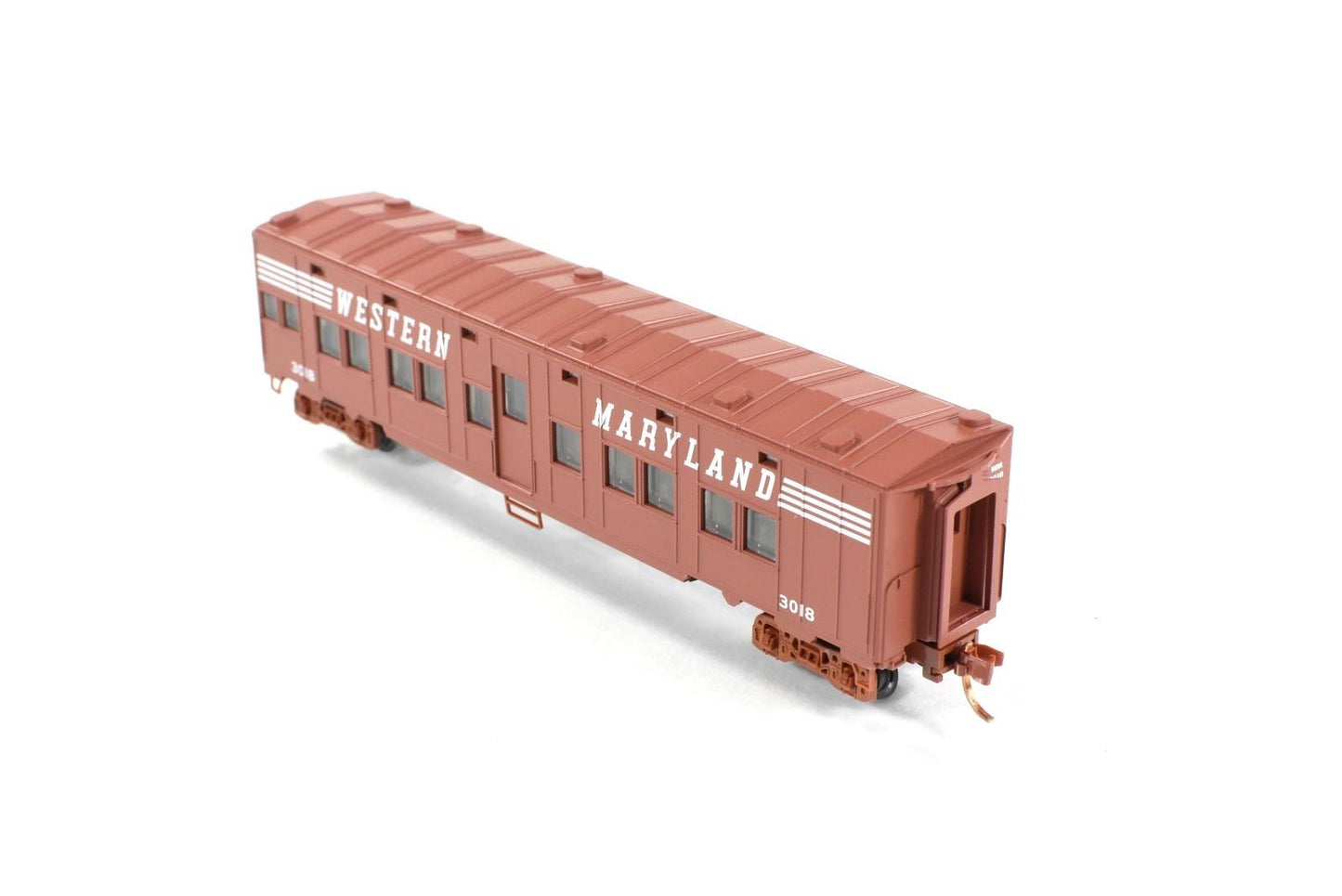 N Scale ***WESTERN MARYLAND*** 50' Troop Sleeper #3018 --- Micro Trains 11600040