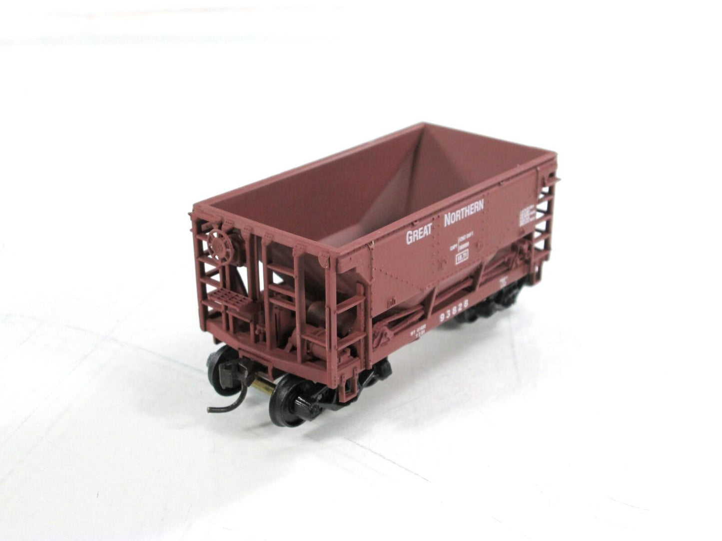 HO Scale ***GREAT NORTHERN*** Mining Ore Car 12-Pack Set ----- Walthers 932-4462