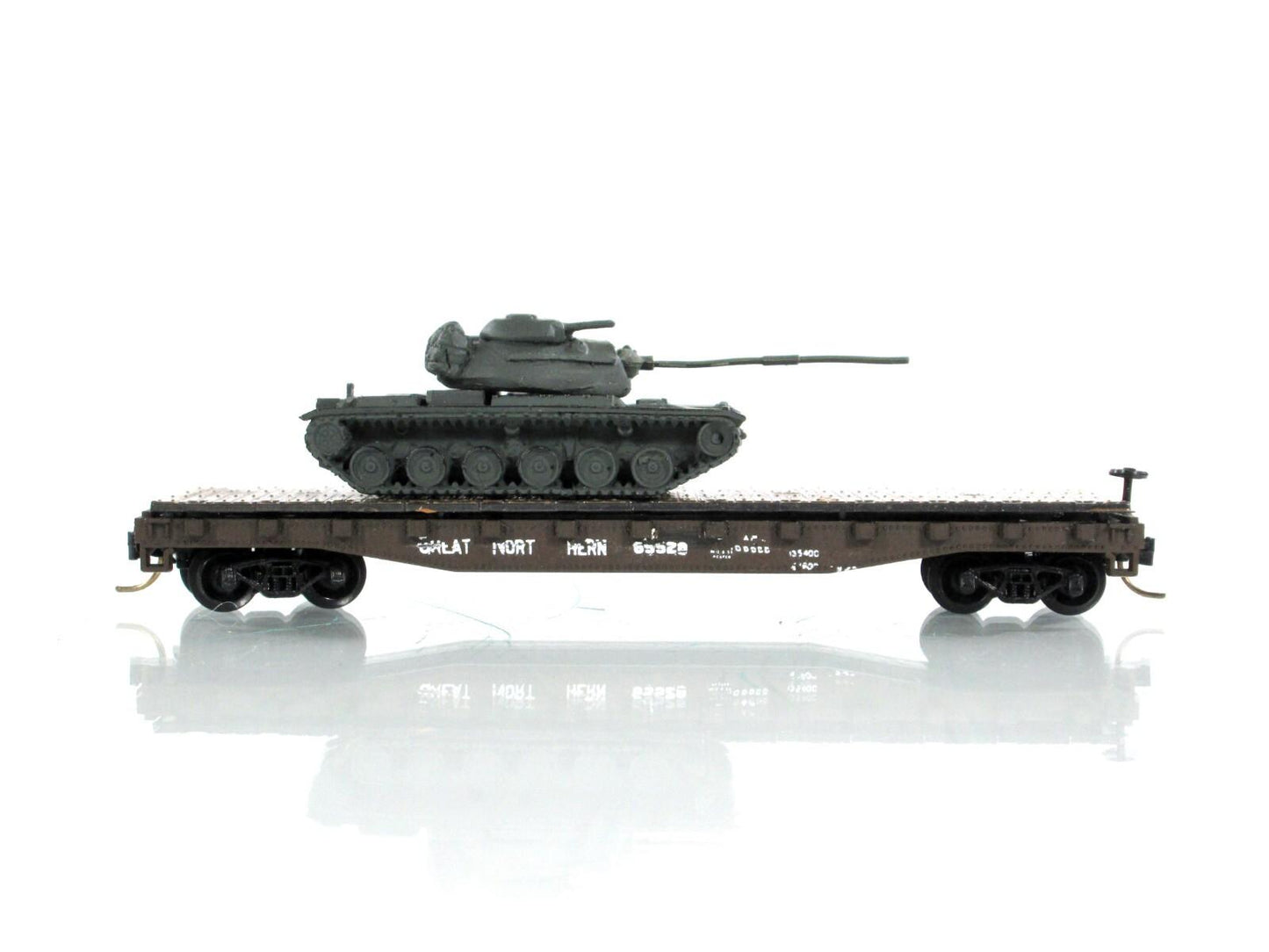 N Scale 50' Flat Car w/ Military Tank Load - Atlas, MTL Couplers