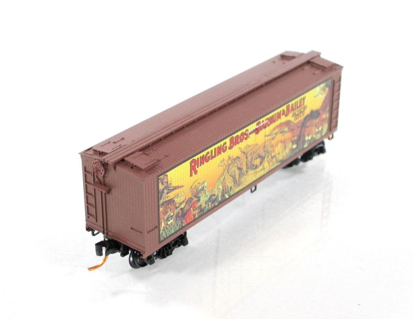 N Scale ***RINGLING CIRCUS*** Billboard Car #3 Box Car --- Micro Trains 04700403