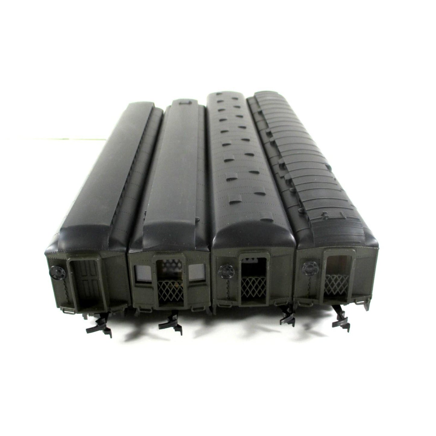 HO Scale NEW YORK CENTRAL 1920s Passenger 4-Car Set B, Interiors, Rivarossi 6925