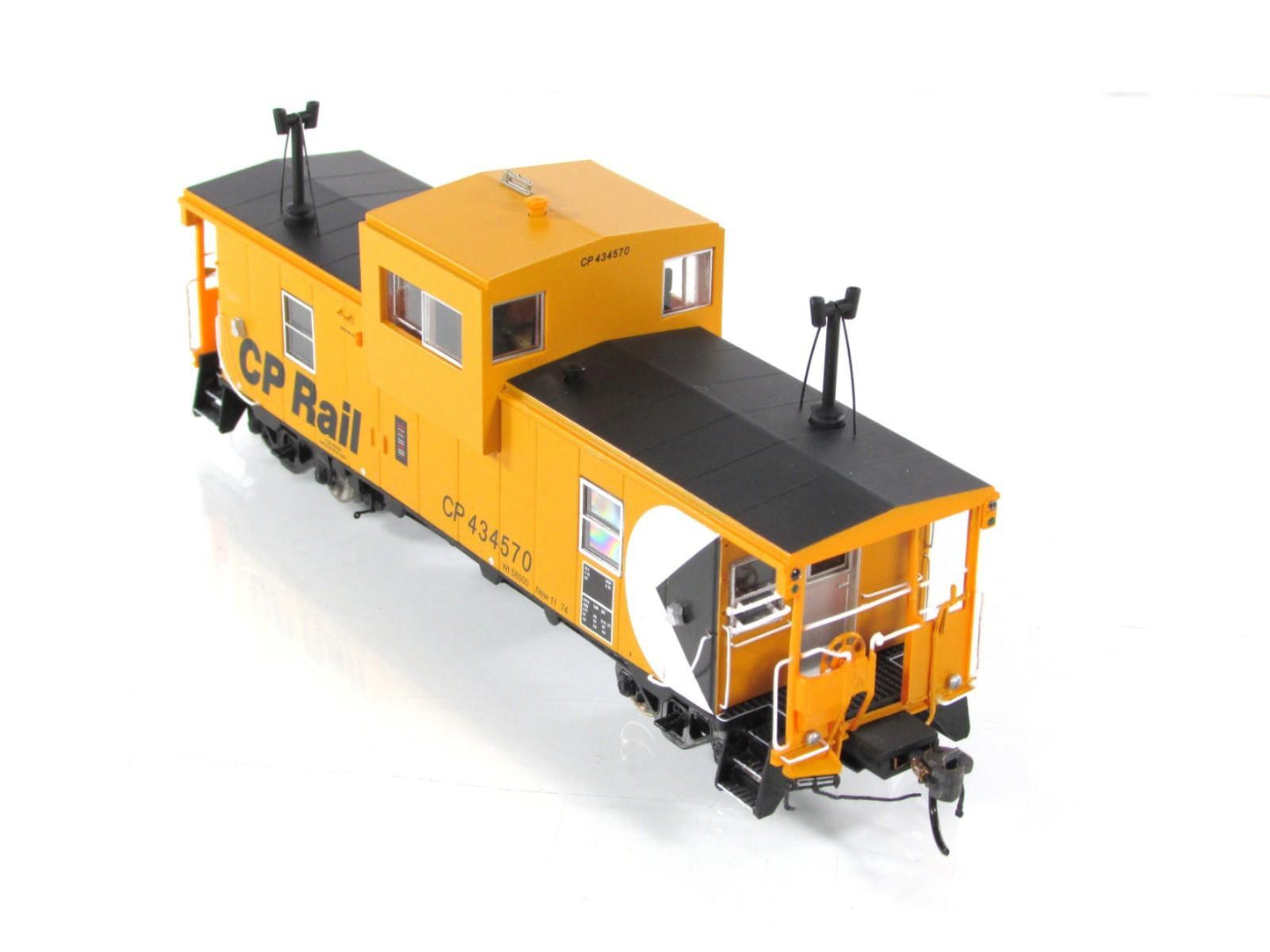 HO Scale **CANADIAN PACIFIC** Wide-Vision Caboose #434570 -Rapido 110012 *Lights