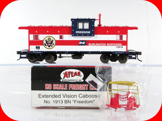 HO Scale **BURLINGTON NORTHERN FREEDOM** Caboose #12618 -Atlas 1913, Knuckle Cpl