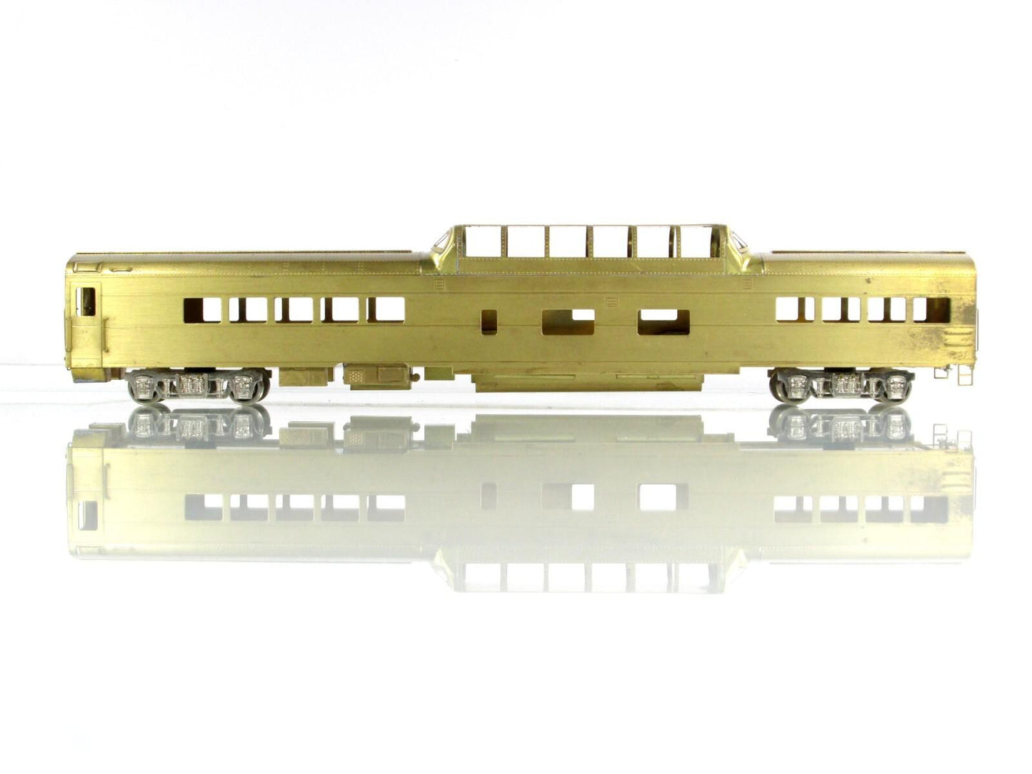 HO Scale BRASS ***UNION PACIFIC*** Dome-Chair Passenger Car #7000 - Soho 0466