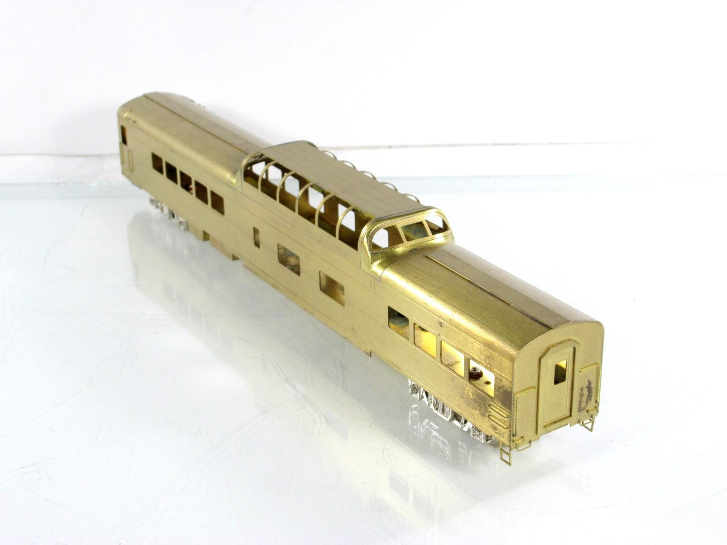 HO Scale BRASS ***UNION PACIFIC*** Dome-Chair Passenger Car #7000 - Soho 0466