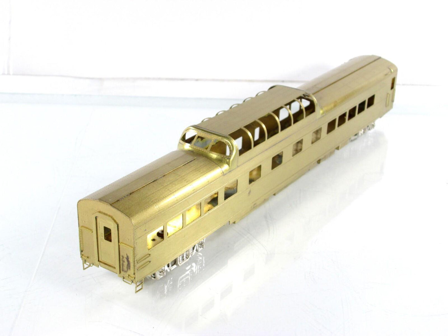 HO Scale BRASS ***UNION PACIFIC*** Dome-Chair Passenger Car #7000 - Soho 0466