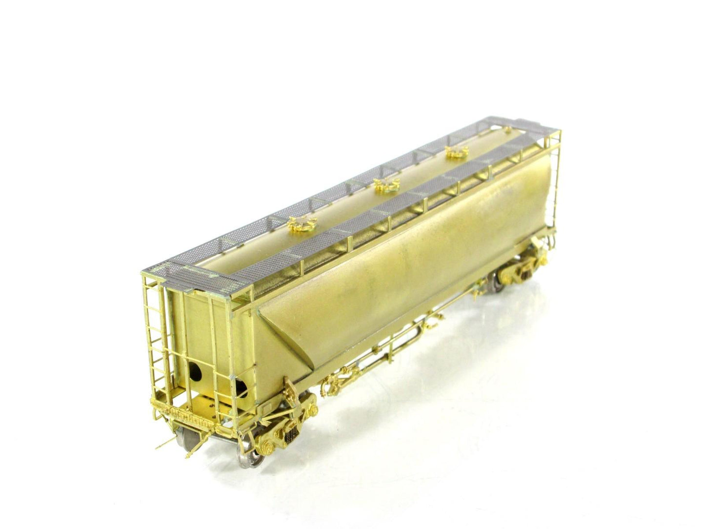 HO Scale BRASS **NORTH AMERICAN** PD 3000 Covered Hopper - Overland OMI-3001