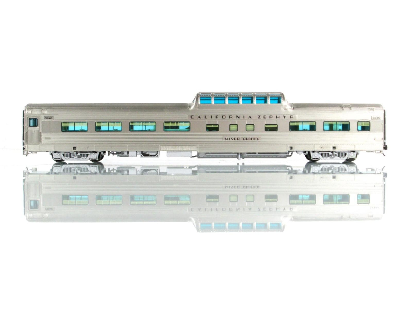 HO Scale **CB&Q CA ZEPHYR* SILVER BRIDLE Vista Dome 4716 --Broadway 502, Lighted