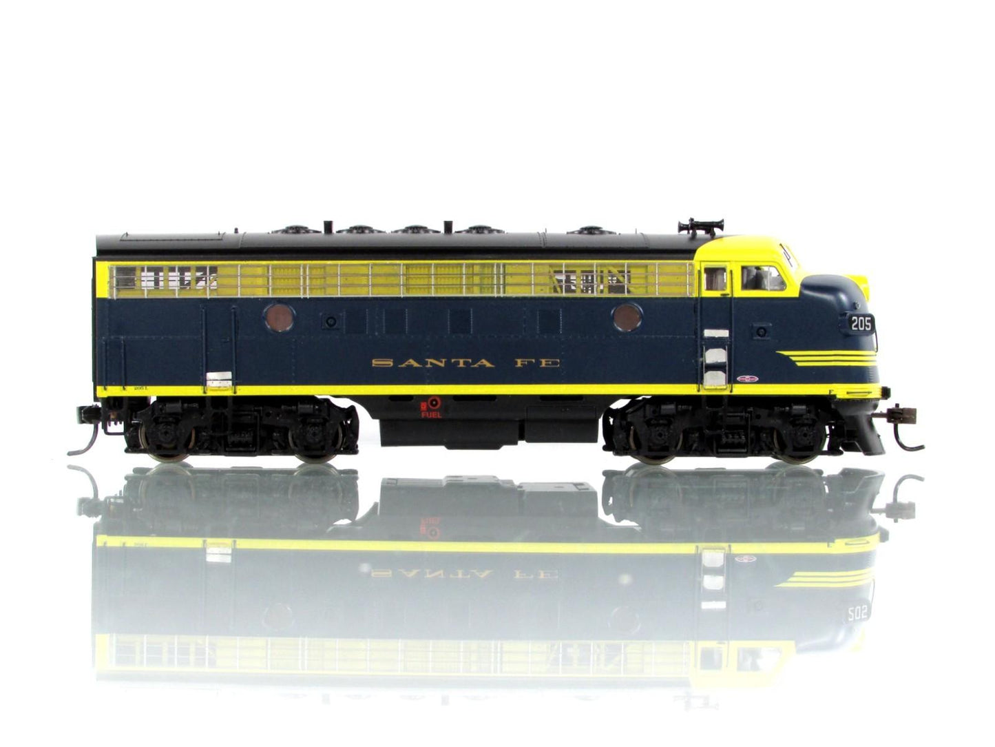 HO Scale ***SANTA FE*** F7A Phase 1 Locomotive #205 ------ Athearn G1016, w/ DCC