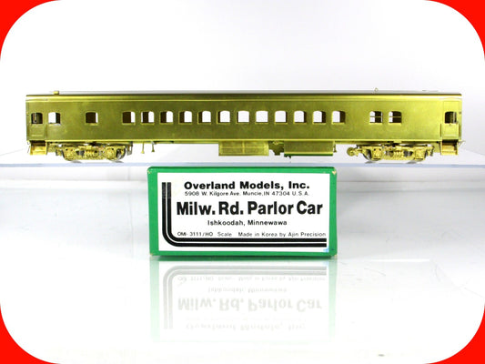 HO Scale BRASS ***MILWAUKEE ROAD** HIAWATHA Parlor Car ---- Overland / Ajin 3111