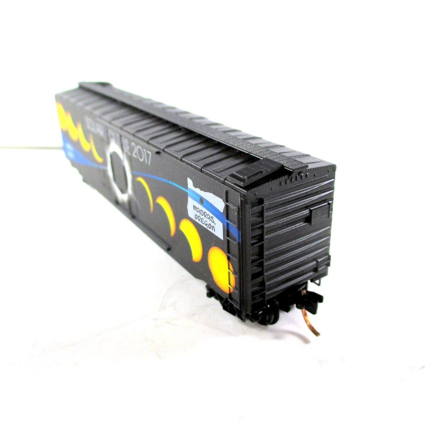 N Scale **SOLAR ECLIPSE 2017** Box Car, MTLX 82117 - Micro Trains 03800550 *RARE