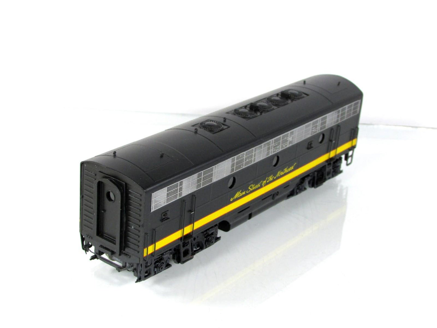 HO Scale BRASS ***NORTHERN PACIFIC*** EMD F7B 1500HP Ph 1 Locomotive ---Oriental