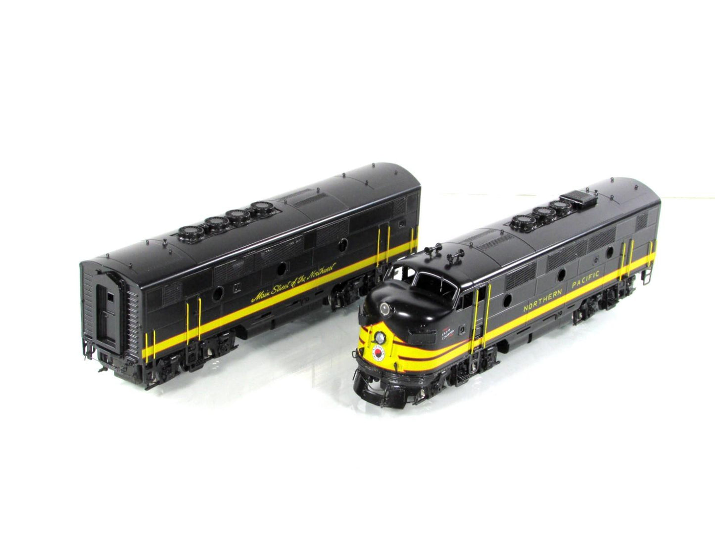 HO Scale BRASS ***NORTHERN PACIFIC*** F3A-F3B 1500HP Ph 1 Locomotives - Oriental