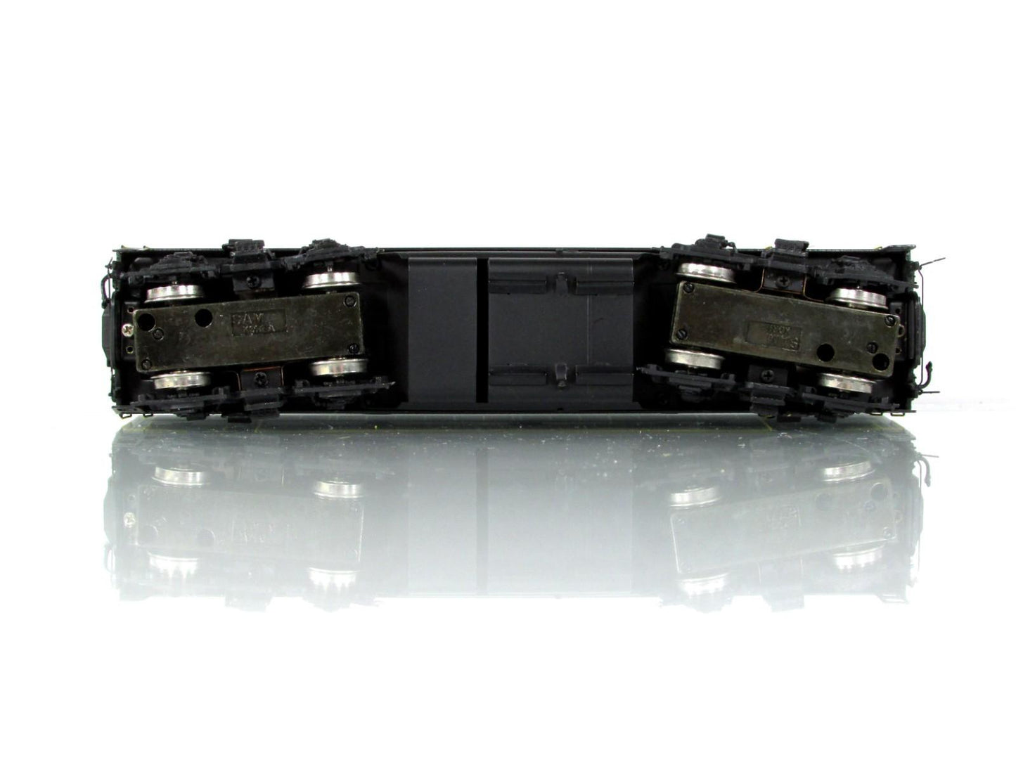 HO Scale BRASS ***NORTHERN PACIFIC*** EMD F7B 1500HP Ph 1 Locomotive - Oriental