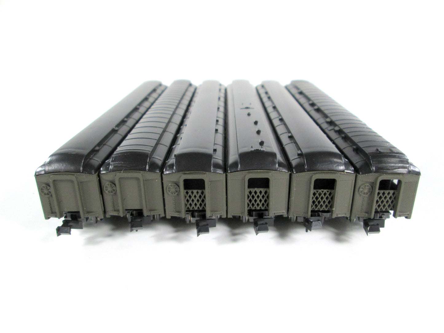 N Scale ***UNION PACIFIC*** HeavyWeight Passenger 6-Car Set ---- Con-Cor 570006