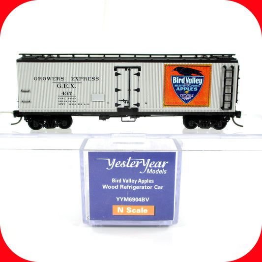 N Scale **GROWERS EXPRESS - BIRD VALLEY* Reefer #437 - YesterYear, MTL Couplers