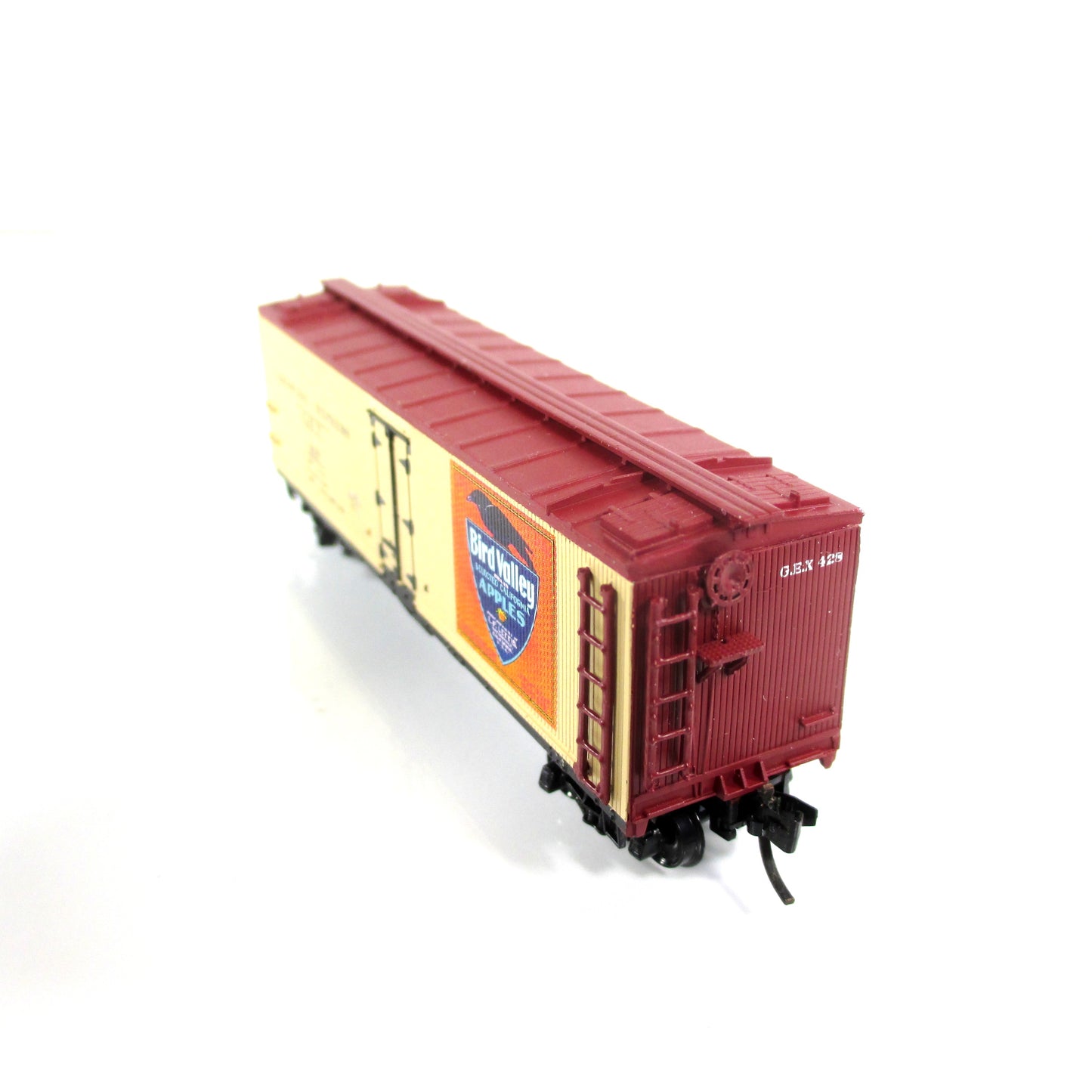N Scale **GROWERS EXPRESS - BIRD VALLEY* Reefer #428 - YesterYear, MTL Couplers