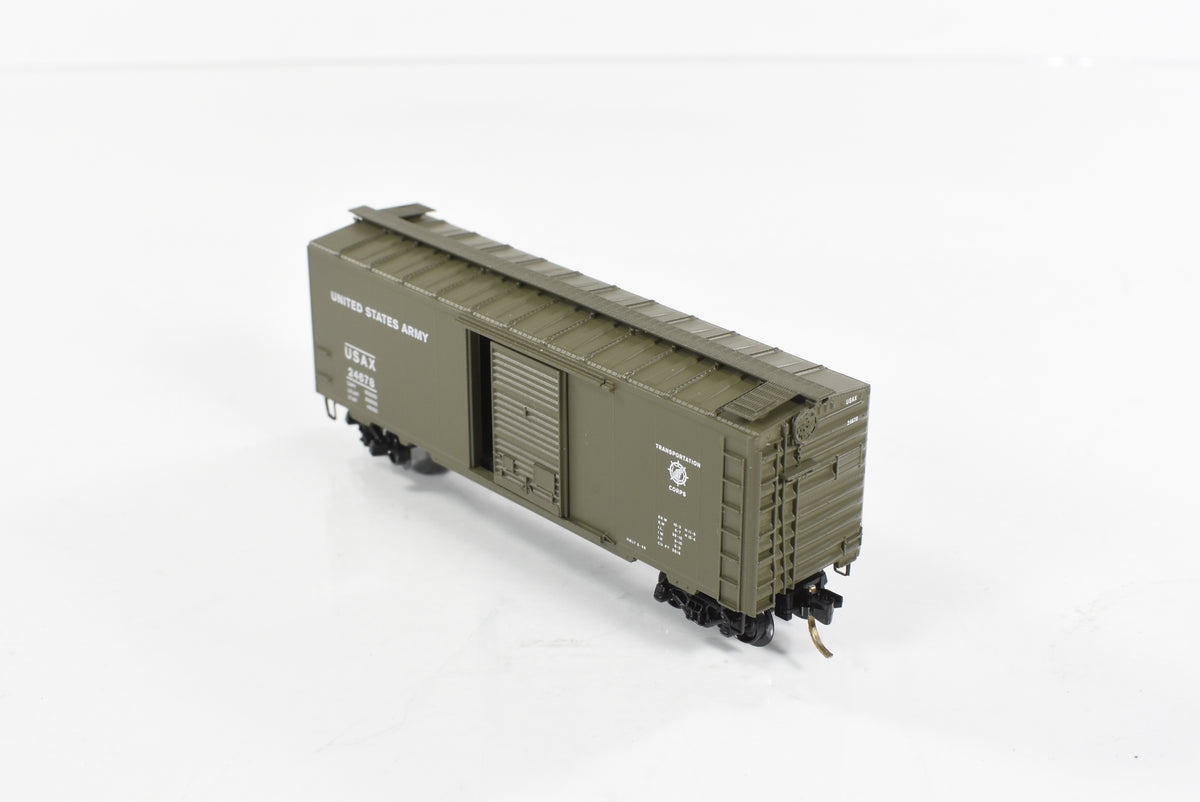 N Scale ***UNITED STATES ARMY*** 40' Box Car, USAX 24678 --- Micro Trains 20456