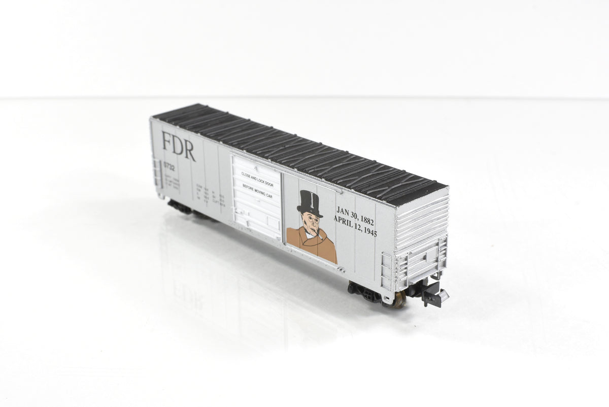 N Scale ***FDR - FRANKLIN DELANO ROOSEVELT*** 50’ Box Car #0732 - Bev-Bel 10056