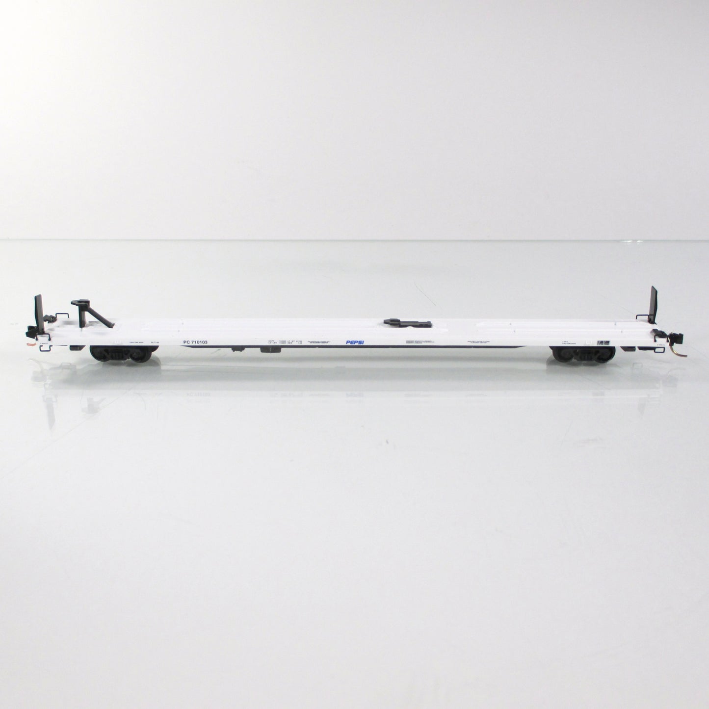 N Scale ***PEPSI-COLA*** 89'4" TOFC Flat Car, PC 710103 - Micro Trains 71060