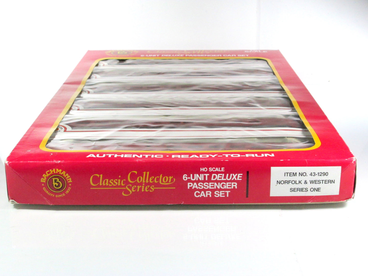 HO Scale Norfolk & Western **POWHATAN ARROW** Passenger Set --- Bachmann 43-1290