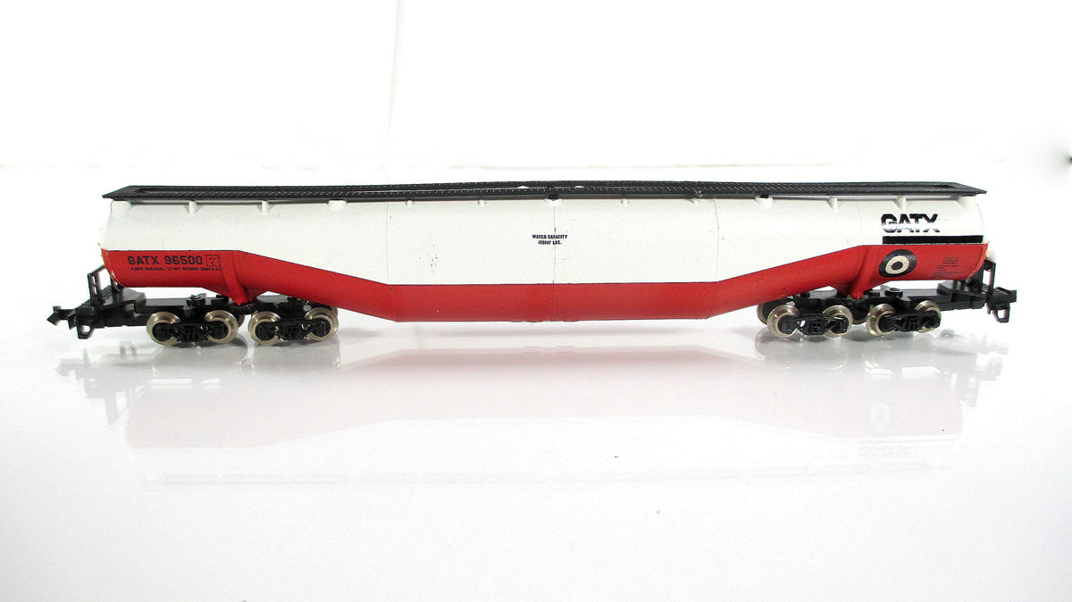 N Scale ***GATX*** 94' Jumbo Whale Belly Tank Car, GATX 96500 ----- Atlas 3114