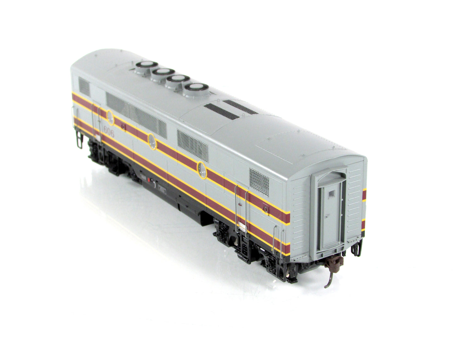 HO Scale ***LACKAWANNA*** F3B Phase 1 Diesel Locomotive #606 ----- Athearn G2530