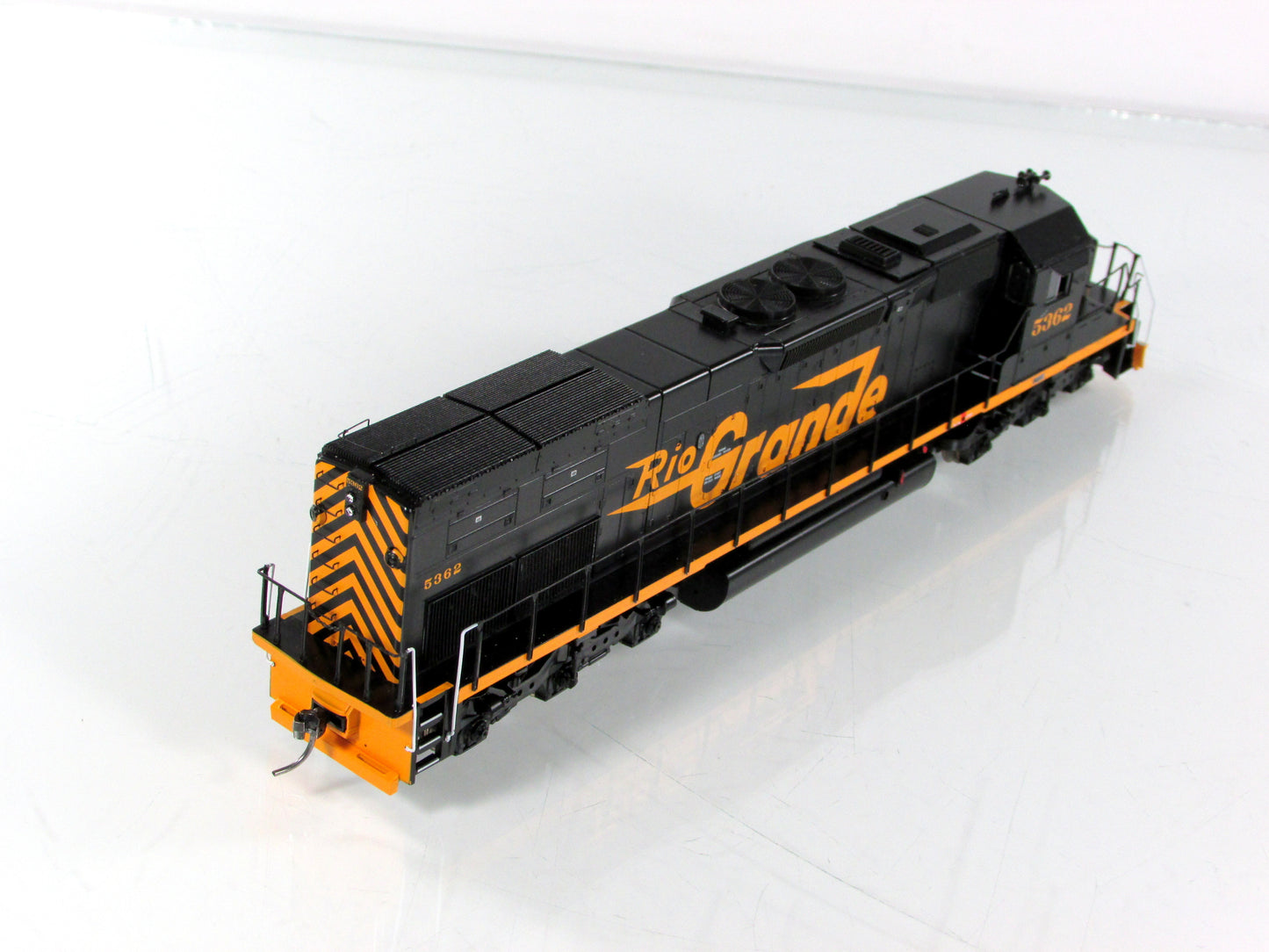 HO Scale **DENVER & RIO GRANDE** SD40T-2 Locomotive #5362 - Athearn 95106 w/ DCC