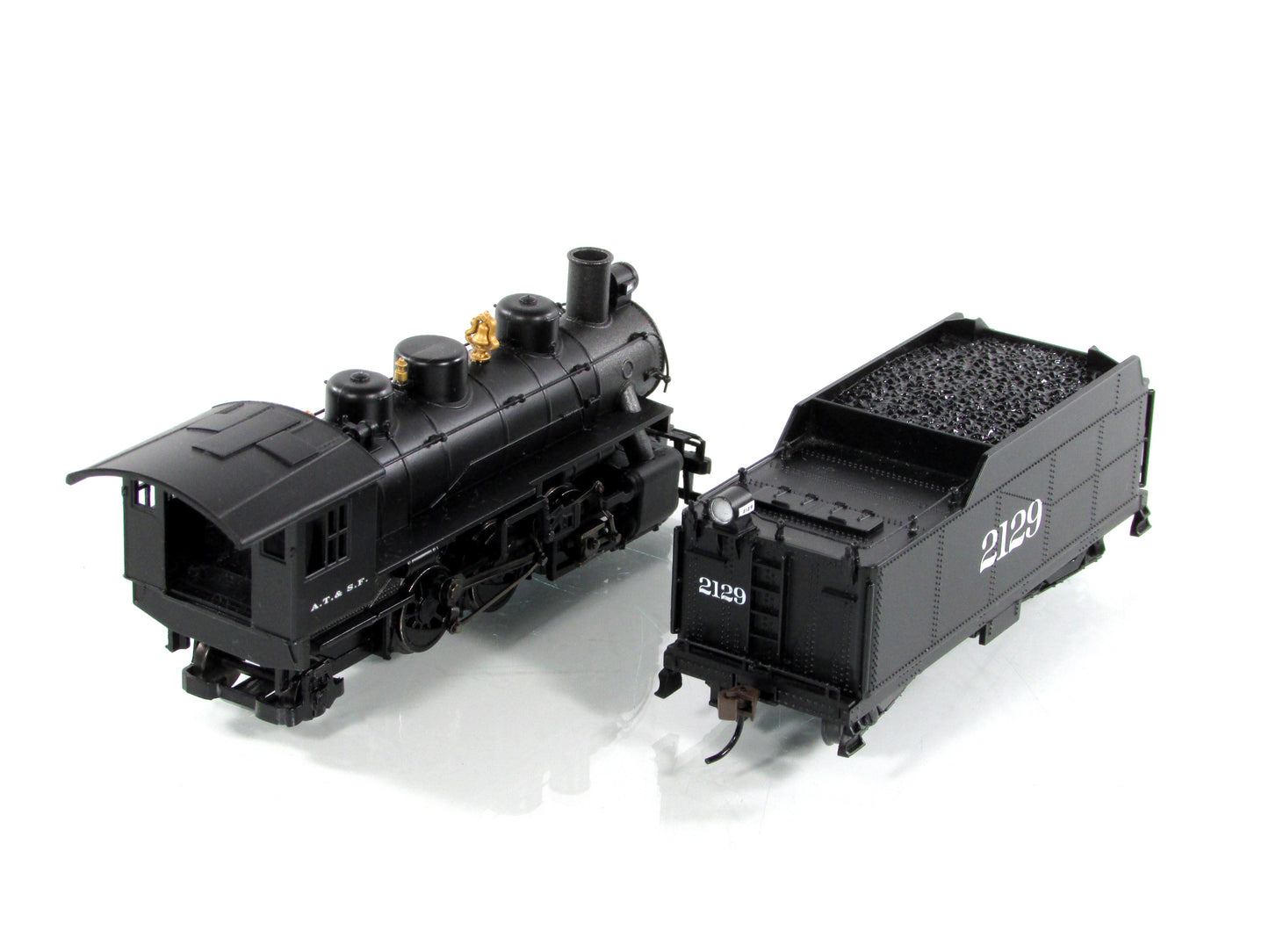 HO Scale ***SANTA FE** 2-6-2 Prairie Locomotive w/ Smoke #2129 - Bachmann 51529