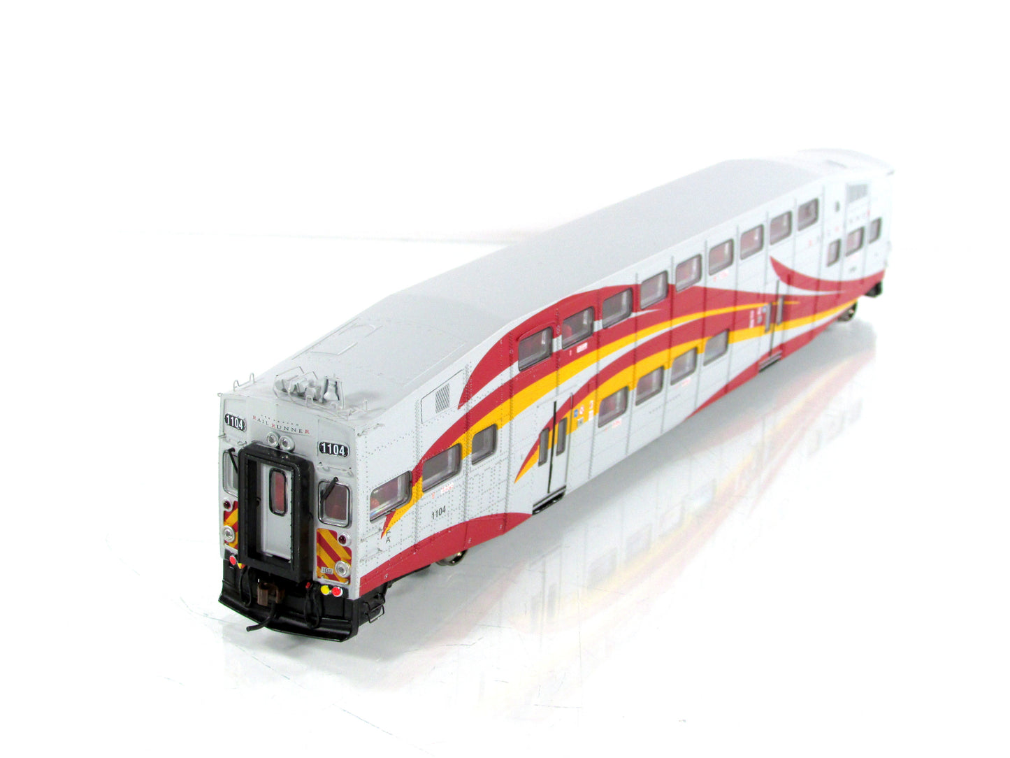 HO Scale **NEW MEXICO RAIL RUNNER** Bombardier Control Car #1104 - Athearn 25526