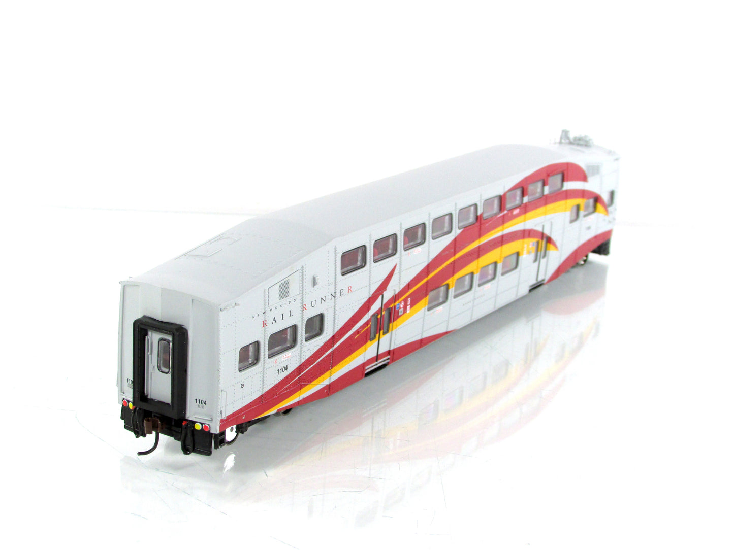 HO Scale **NEW MEXICO RAIL RUNNER** Bombardier Control Car #1104 - Athearn 25526
